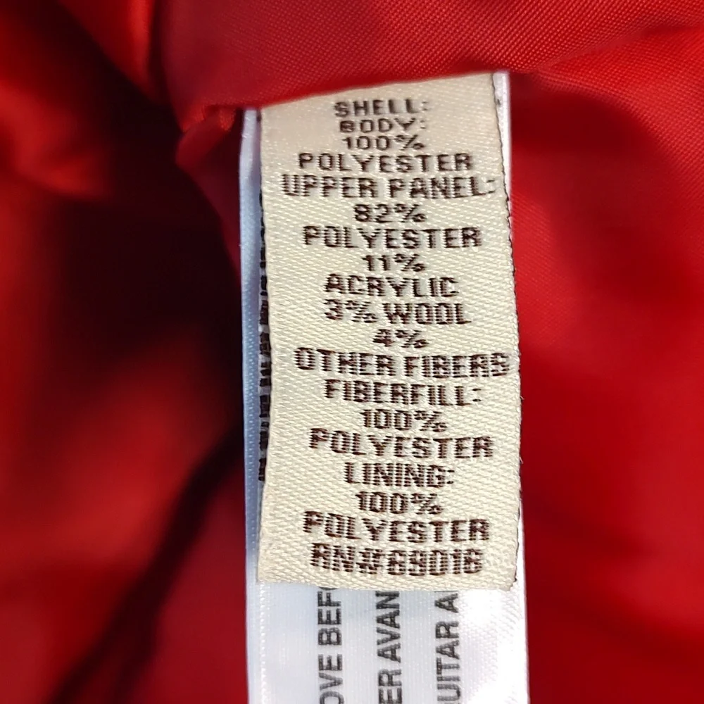 Women's red puffer vest by 'Ruff Hewn'. Size PXL - Picture 9 of 10